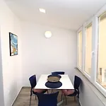 Apartment Giardini Center *
