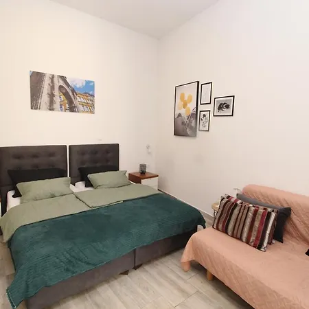 Giardini Center Appartement *