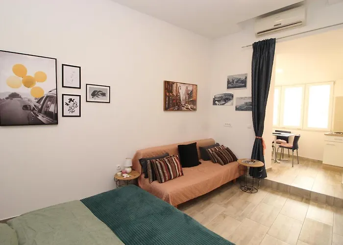 Apartment Giardini Center Pula